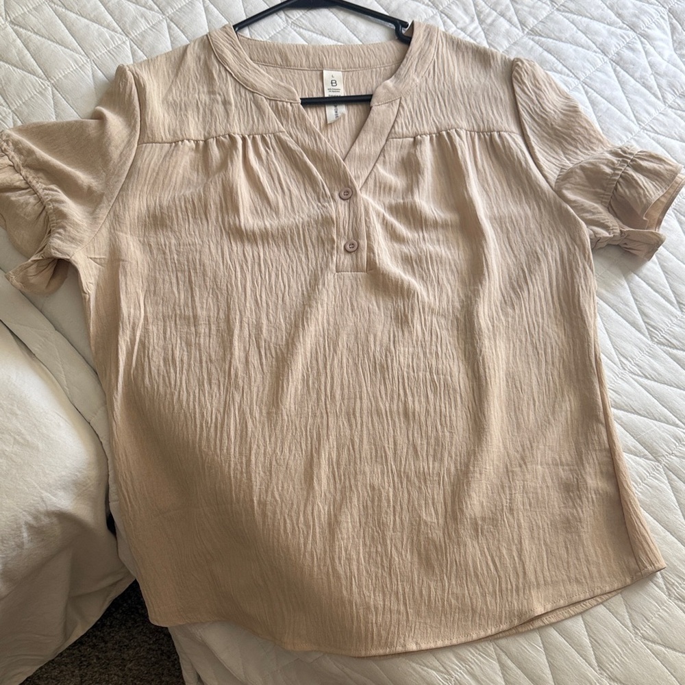 Light Tan Short-Sleeve Henley Blouse